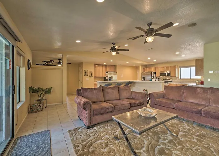 Holiday home Family-friendly Havasu Getaway With Deck And Pool *