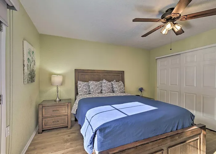 Family-friendly Havasu Getaway With Deck And Pool Holiday home Lake Havasu City